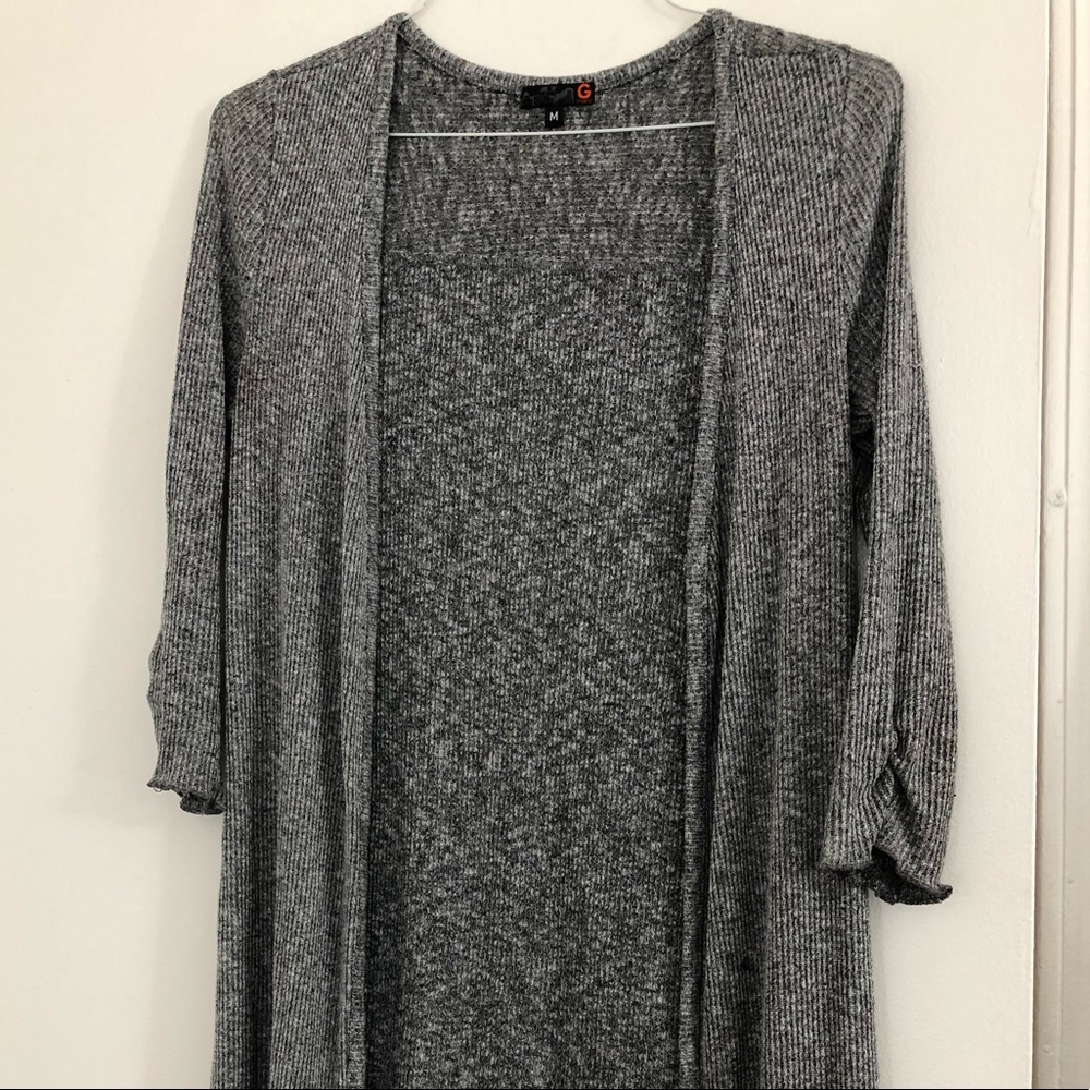 Long cardigan with 3/4 sleeves